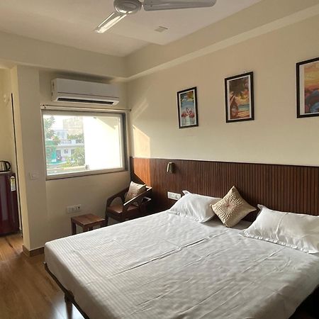 Downtown Studios Gurgaon Exterior photo